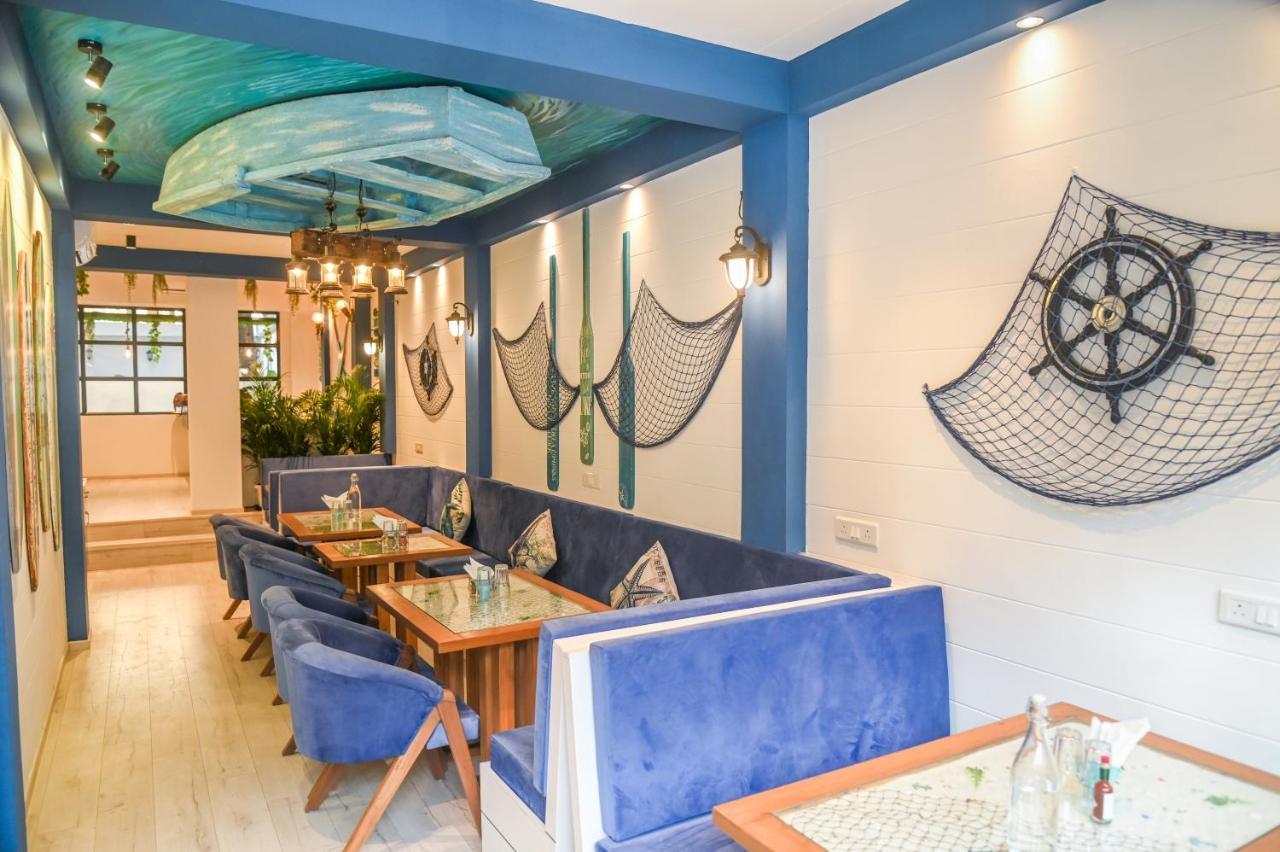 The Voyage - Cafe Hostel Cowork プネ エクステリア 写真