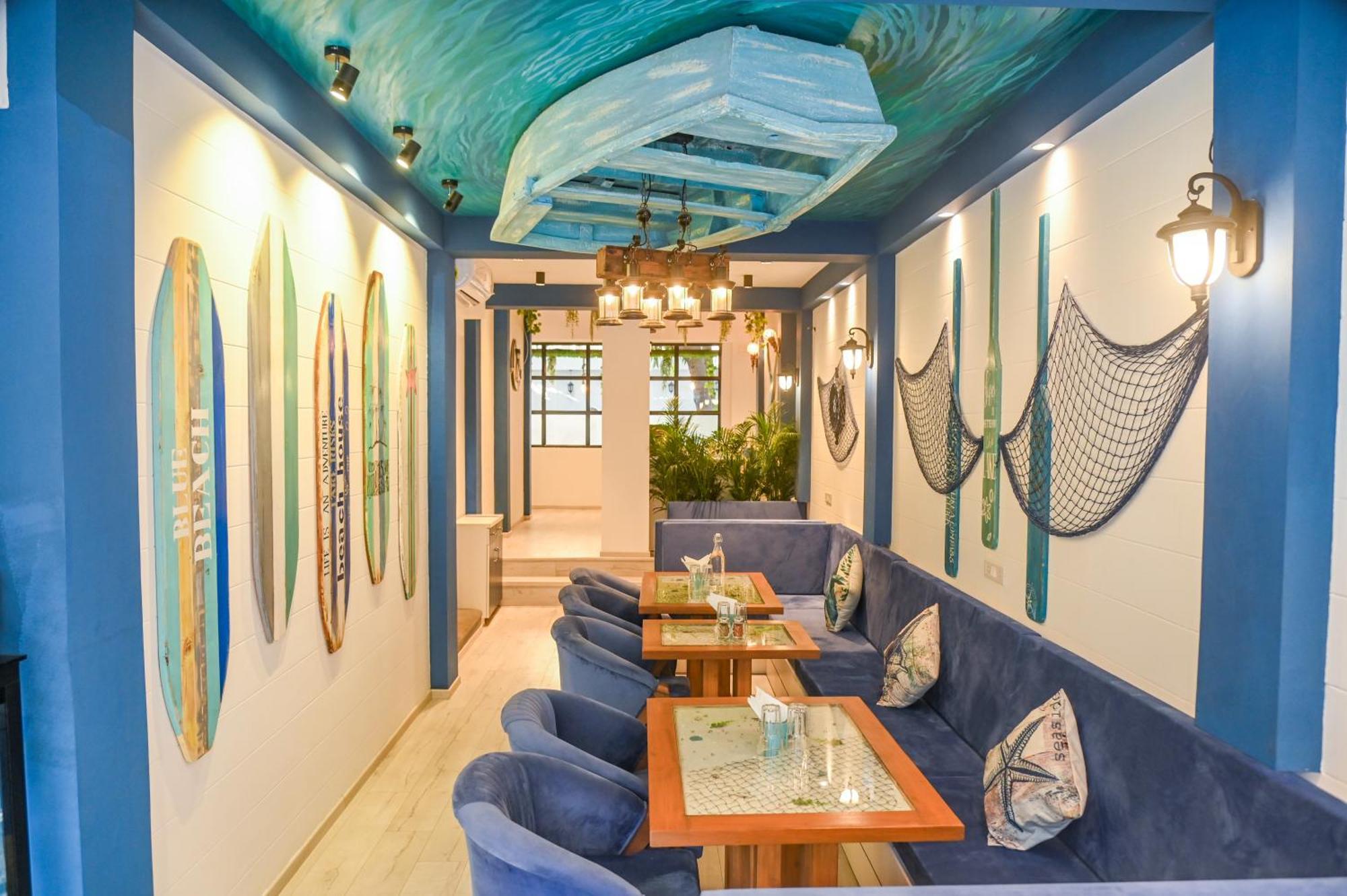 The Voyage - Cafe Hostel Cowork プネ エクステリア 写真