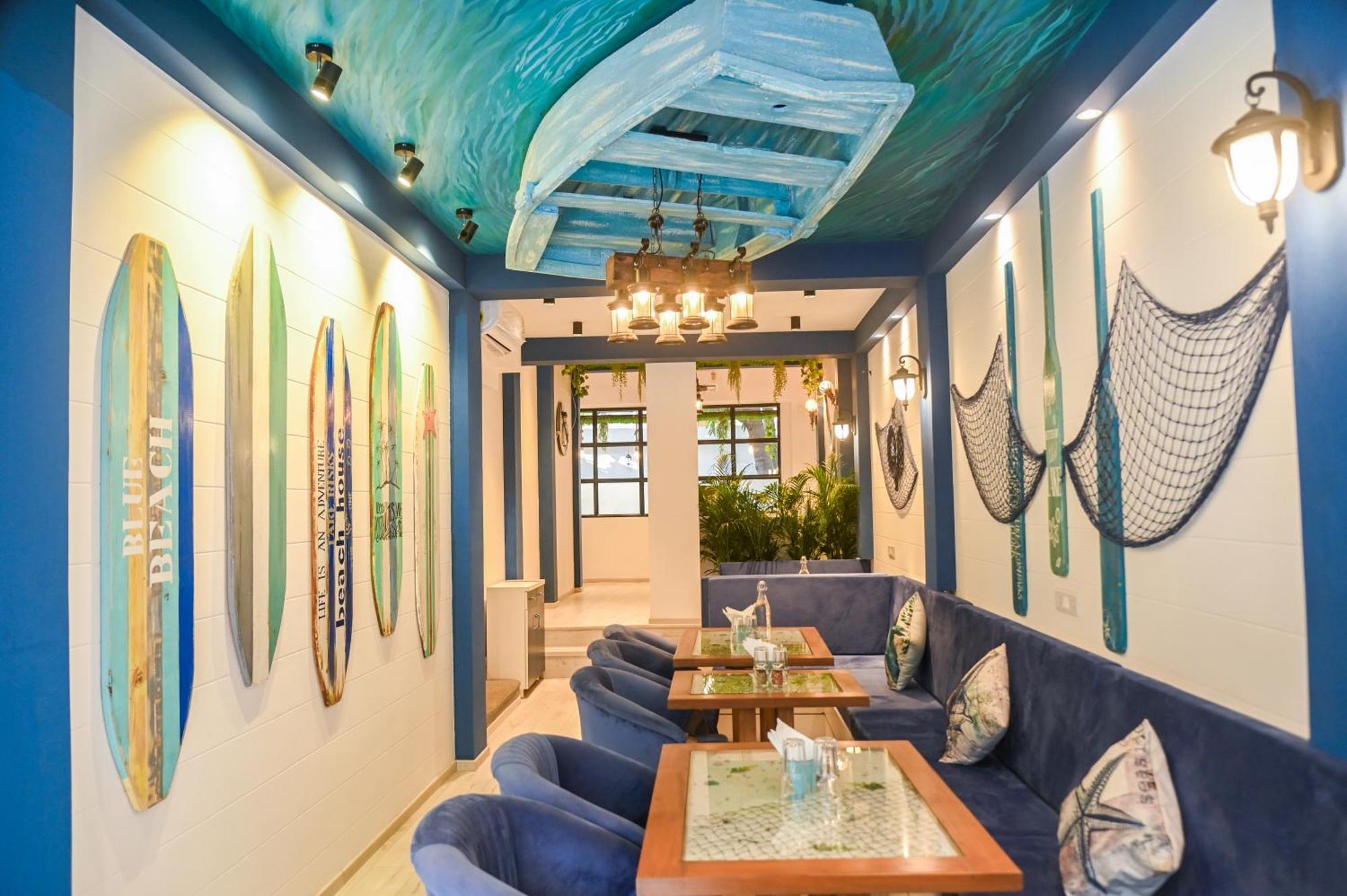 The Voyage - Cafe Hostel Cowork プネ エクステリア 写真